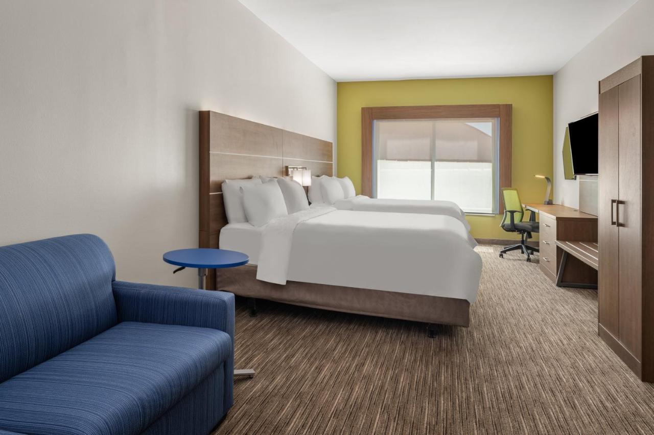 Express & By Ihg 3*